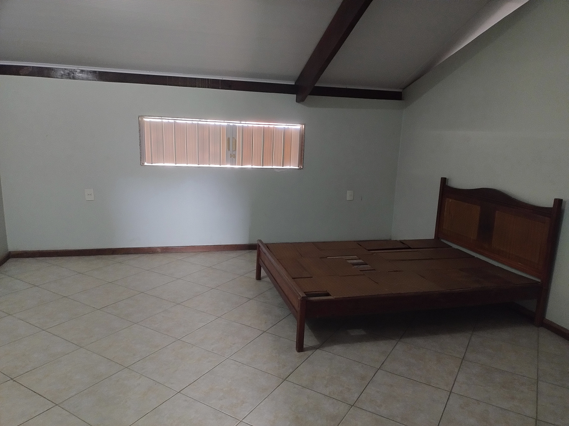 Imagem Casa de Condomínio com 4 Quartos à Venda, 466 m²em Campo Grande - Rio de Janeiro Imagem Casa de Condomínio com 4 Quartos à Venda, 466 m²em Campo Grande - Rio de Janeiro
