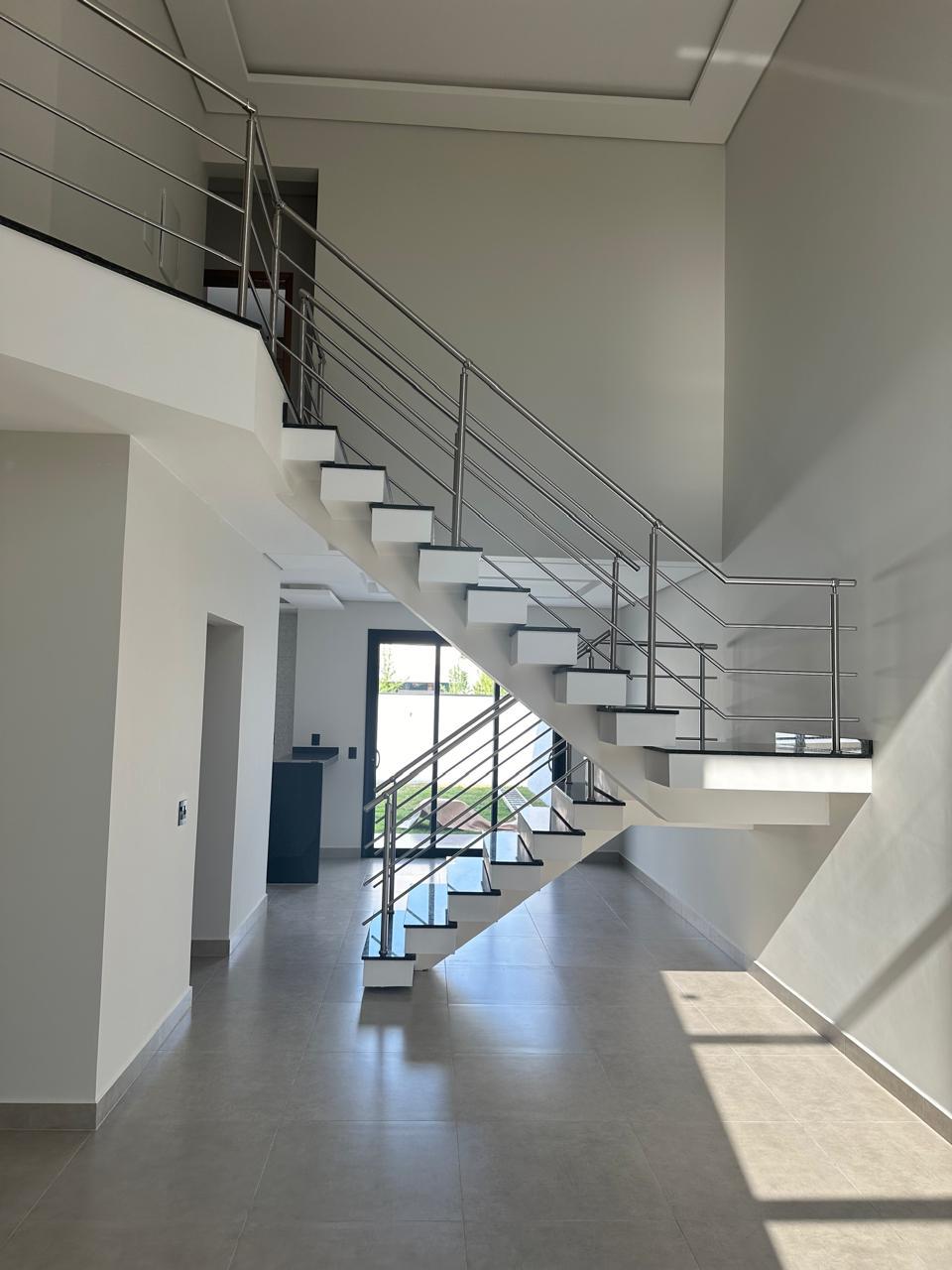 Casa de Condomínio com 4 Quartos à Venda, 168 m²em Parque Olívio Franceschini - Hortolândia