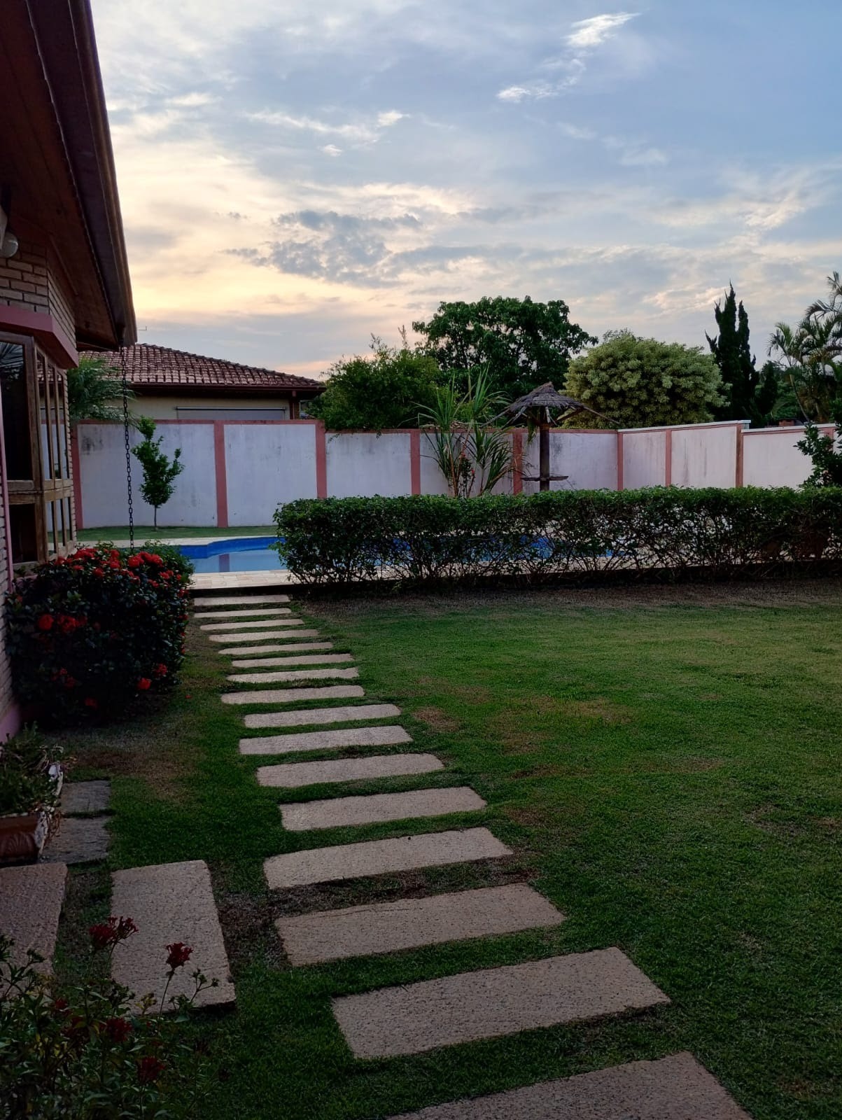 Imagem Casa com 3 Quartos à Venda, 294 m² em Vila Esperia ou Giglio - Atibaia Imagem Casa com 3 Quartos à Venda, 294 m² em Vila Esperia ou Giglio - Atibaia