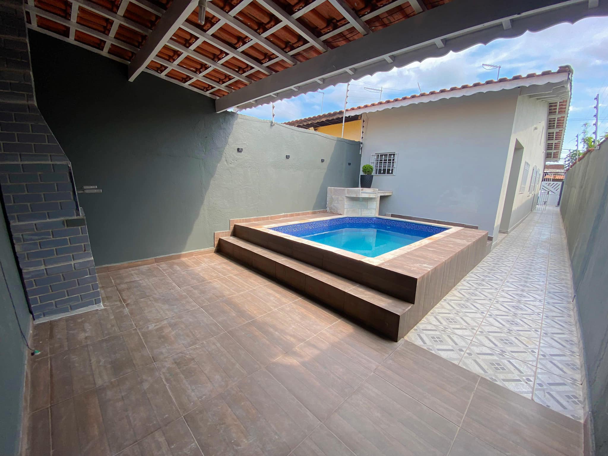 Imagem Casa com 2 Quartos à Venda, 61 m² em Agenor de Campos - Mongaguá