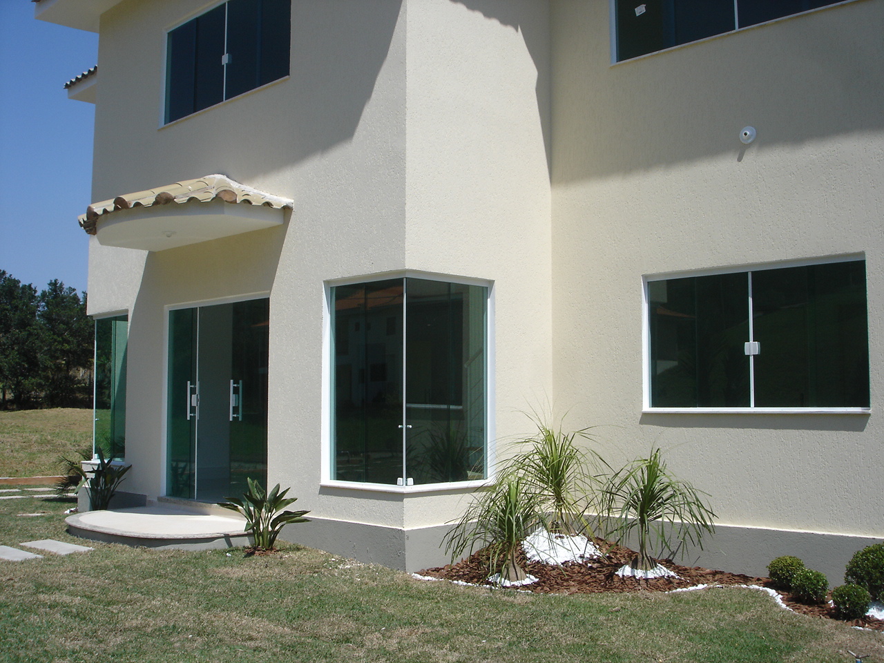 Imagem Casa de Condomínio com 4 Quartos à Venda ou Locação, 240 m²em Ubatiba - Maricá
