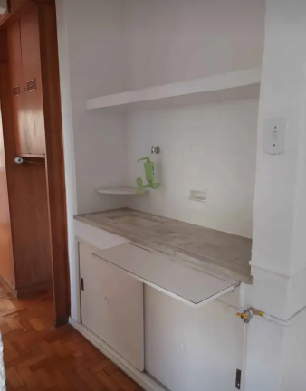 Imagem Kitnet com 1 Quarto à Venda,  em Alto - Teresópolis
