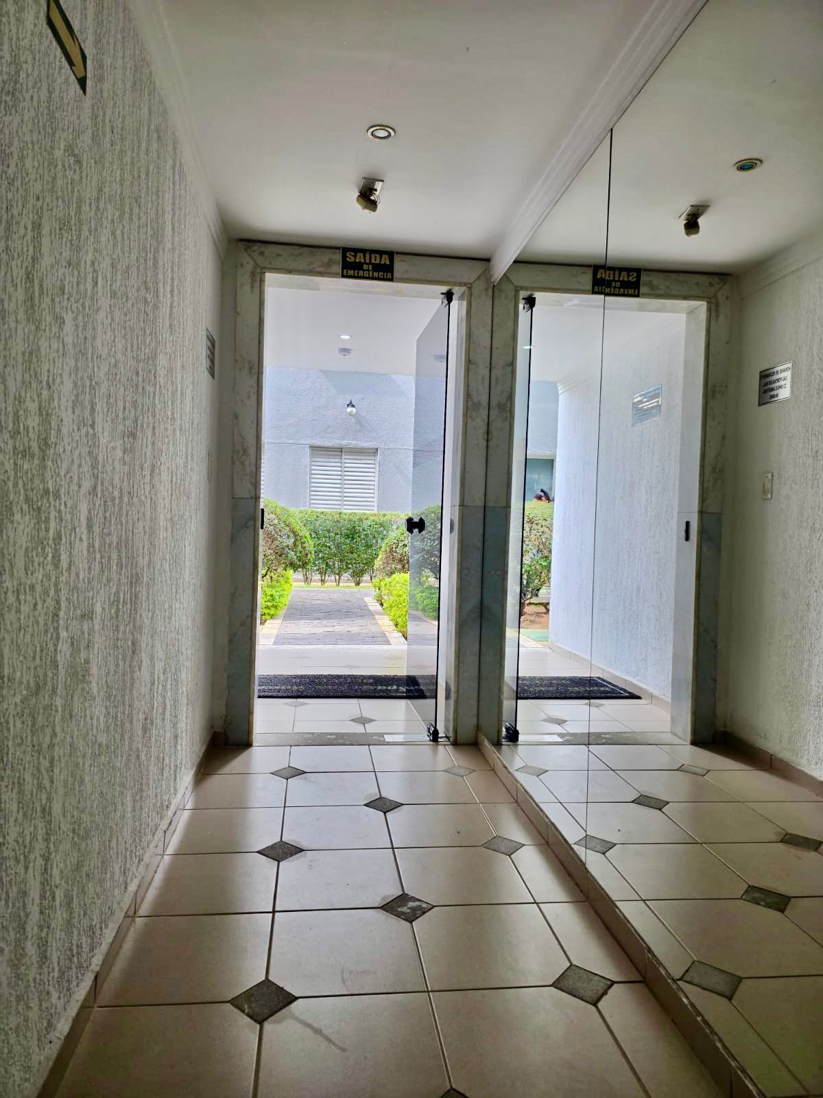 Imagem Apartamento com 2 Quartos à Venda, 51 m² em Santa Terezinha - Santo André