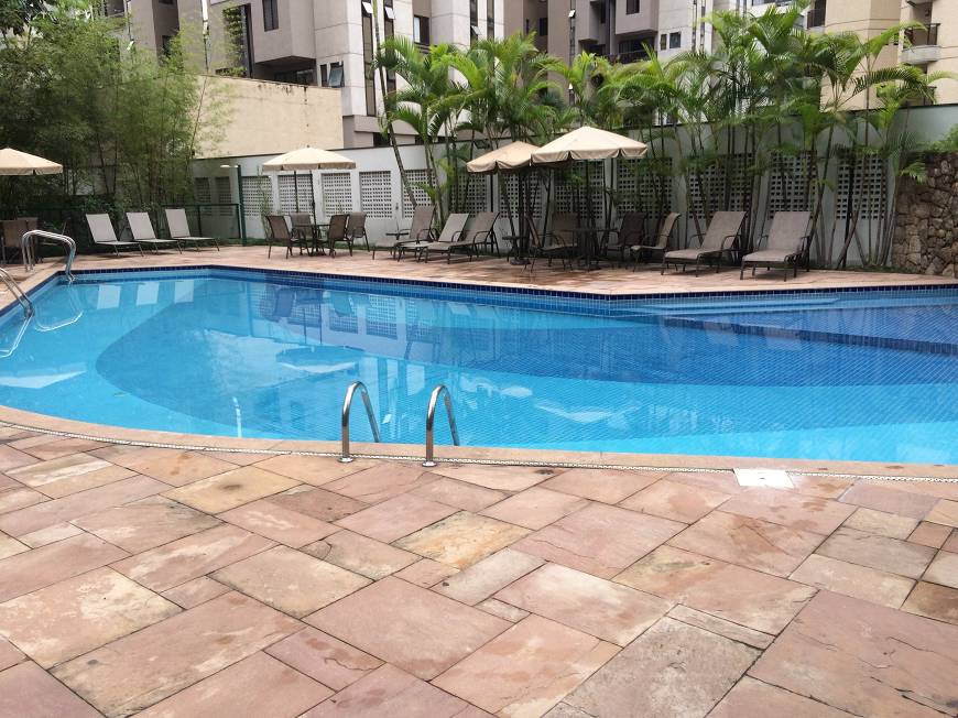 Imagem Apartamento com 3 Quartos à Venda, 130 m²em Indianópolis - São Paulo
