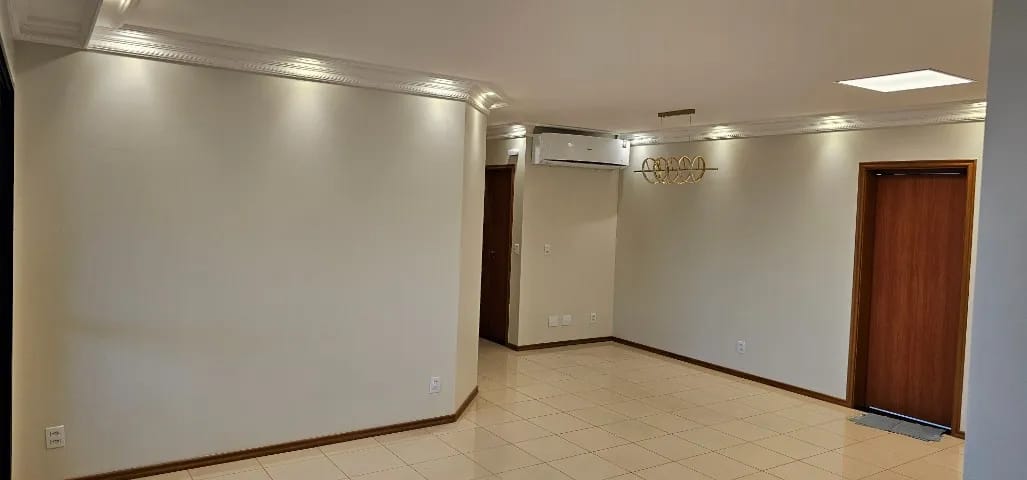 Imagem Apartamento com 4 Quartos à Venda, 188 m² em São Brás - Belém Imagem Apartamento com 4 Quartos à Venda, 188 m² em São Brás - Belém
