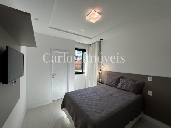 Imagem Casa de Condomínio com 5 Quartos para Temporada,  em Bracuí (Cunhambebe) - Angra dos Reis