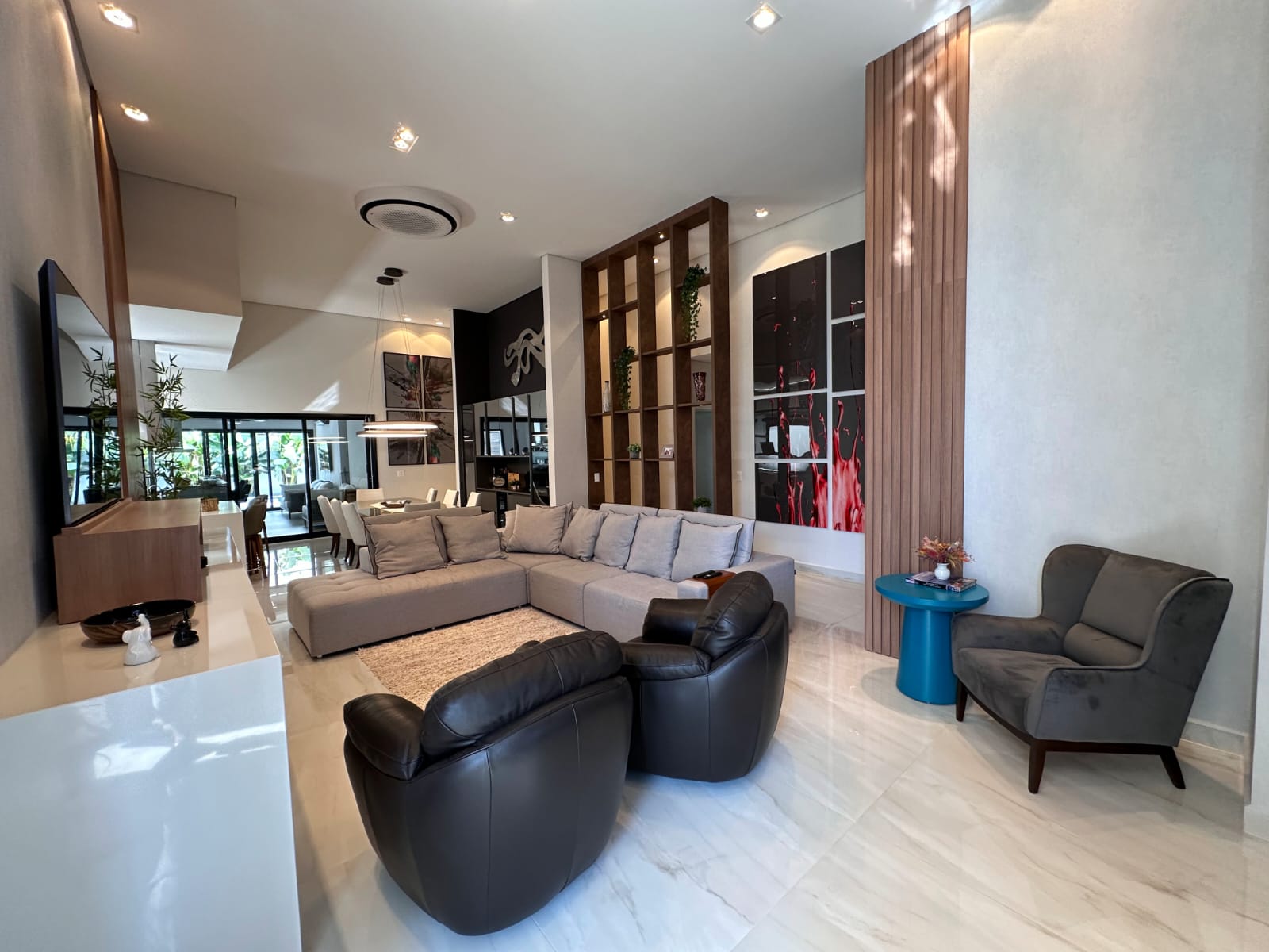 Imagem Casa de Condomínio com 4 Quartos à Venda, 350 m²em Condomínio Reserva da Serra - Jundiaí