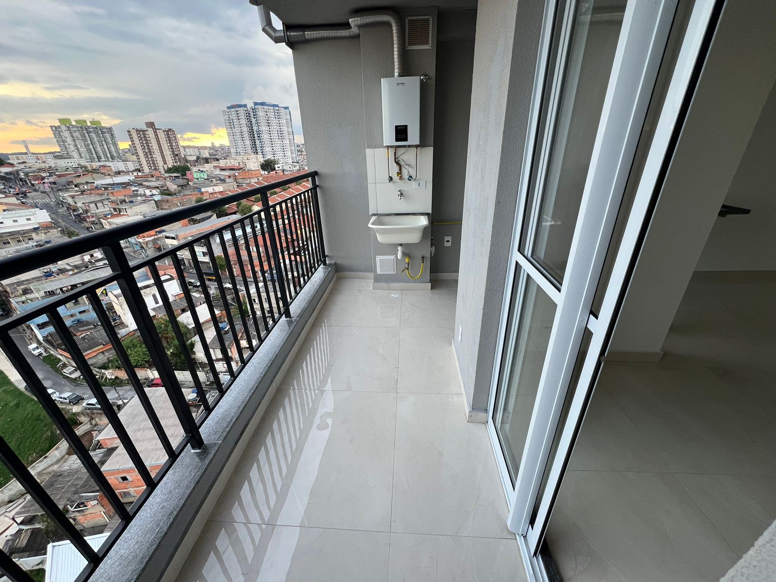 Imagem Apartamento com 2 Quartos para Alugar, 55 m²em São Pedro - Osasco Imagem Apartamento com 2 Quartos para Alugar, 55 m²em São Pedro - Osasco