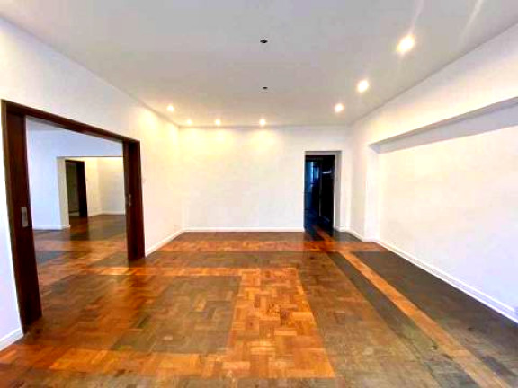 Imagem Apartamento com 4 Quartos para Alugar, 350 m²em Copacabana - Rio de Janeiro