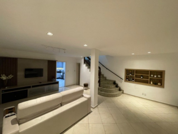 Imagem Casa com 3 Quartos à Venda, 131 m² em Botafogo - Rio de Janeiro Imagem Casa com 3 Quartos à Venda, 131 m² em Botafogo - Rio de Janeiro