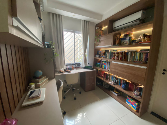 Imagem Casa com 3 Quartos à Venda,  em Engenheiro Luciano Cavalcante - Fortaleza