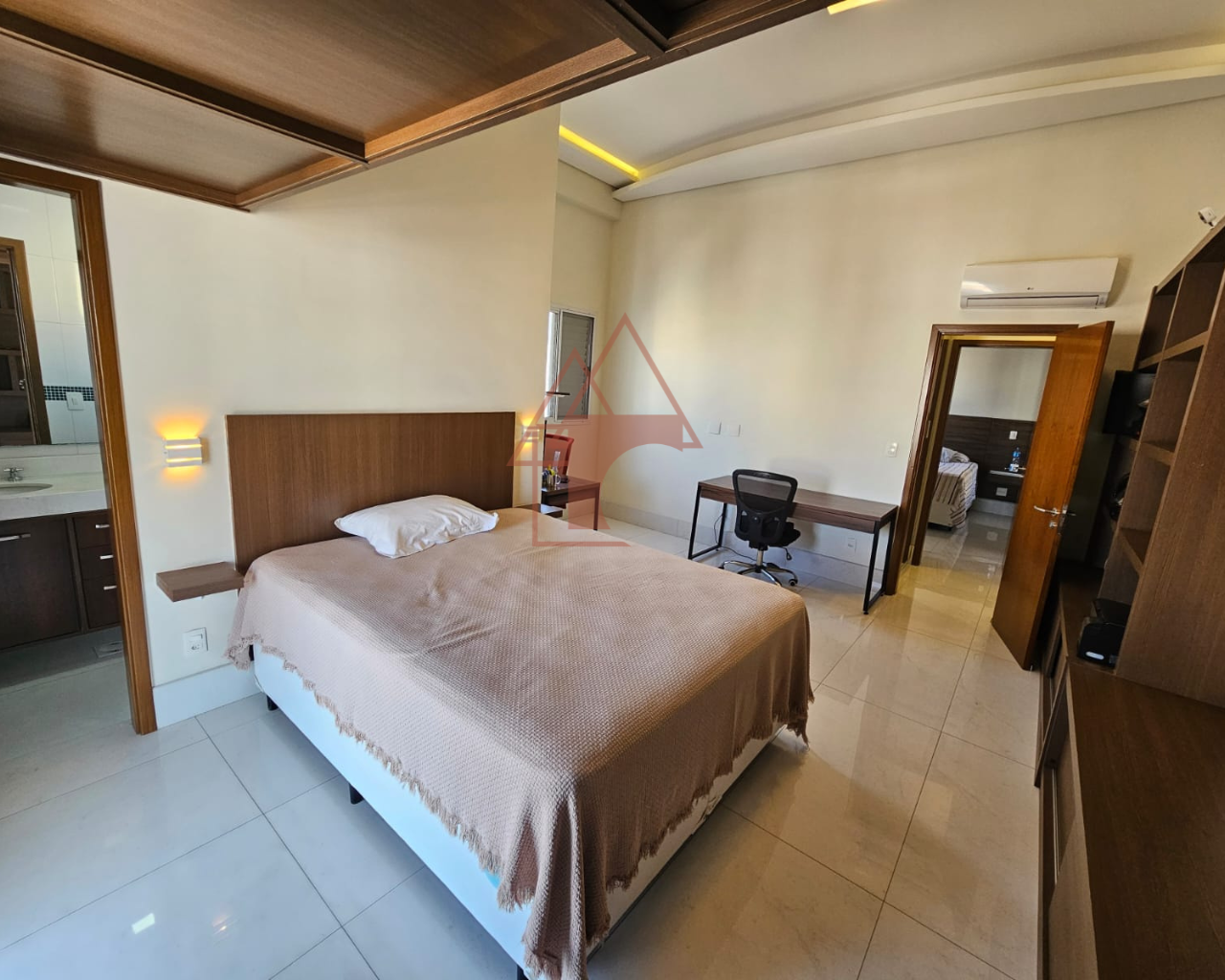 Imagem Apartamento com 3 Quartos à Venda, 114 m² em Pompéia - Santos