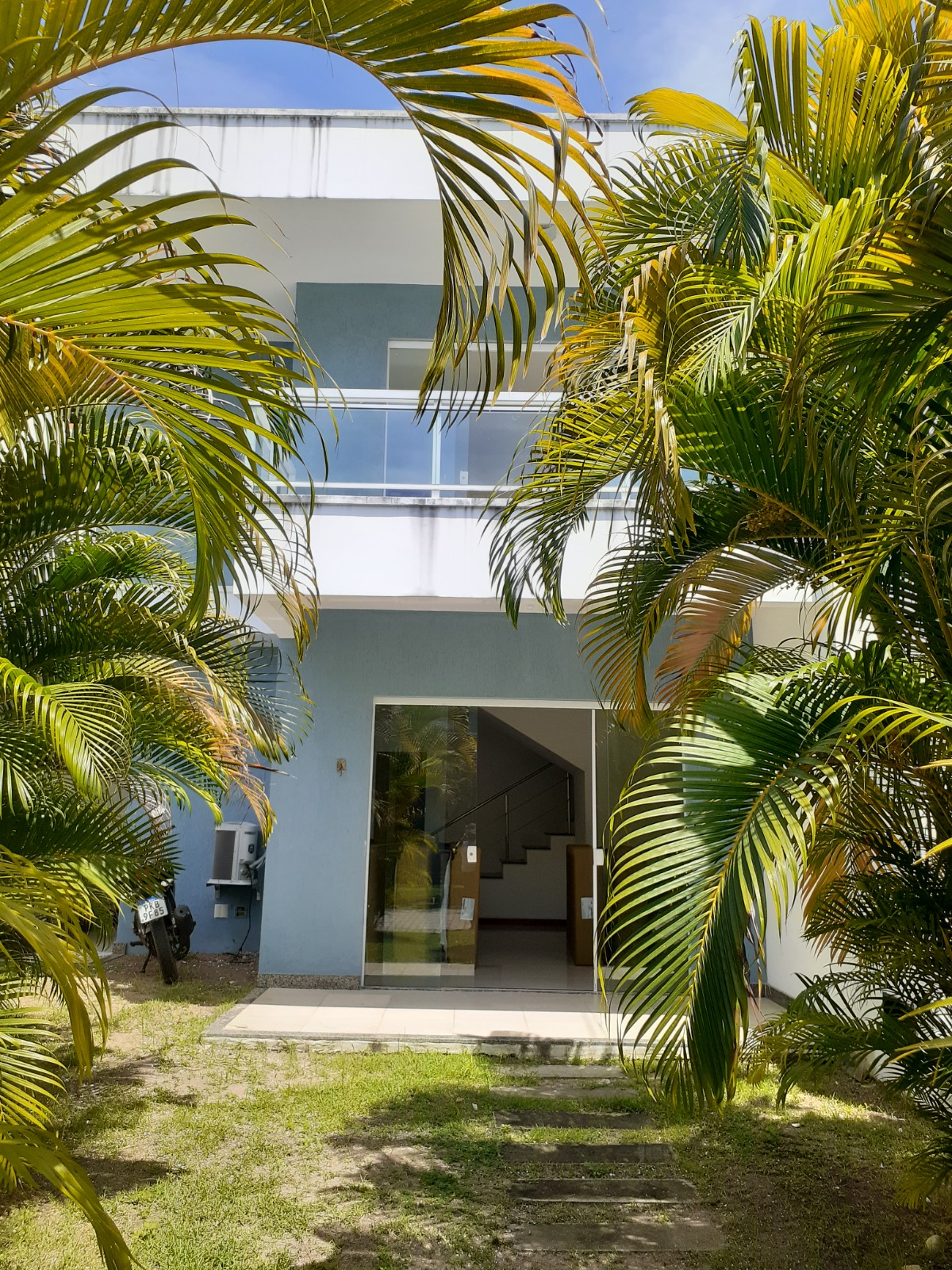 Imagem Casa com 4 Quartos para Alugar, em Buraquinho - Lauro de Freitas