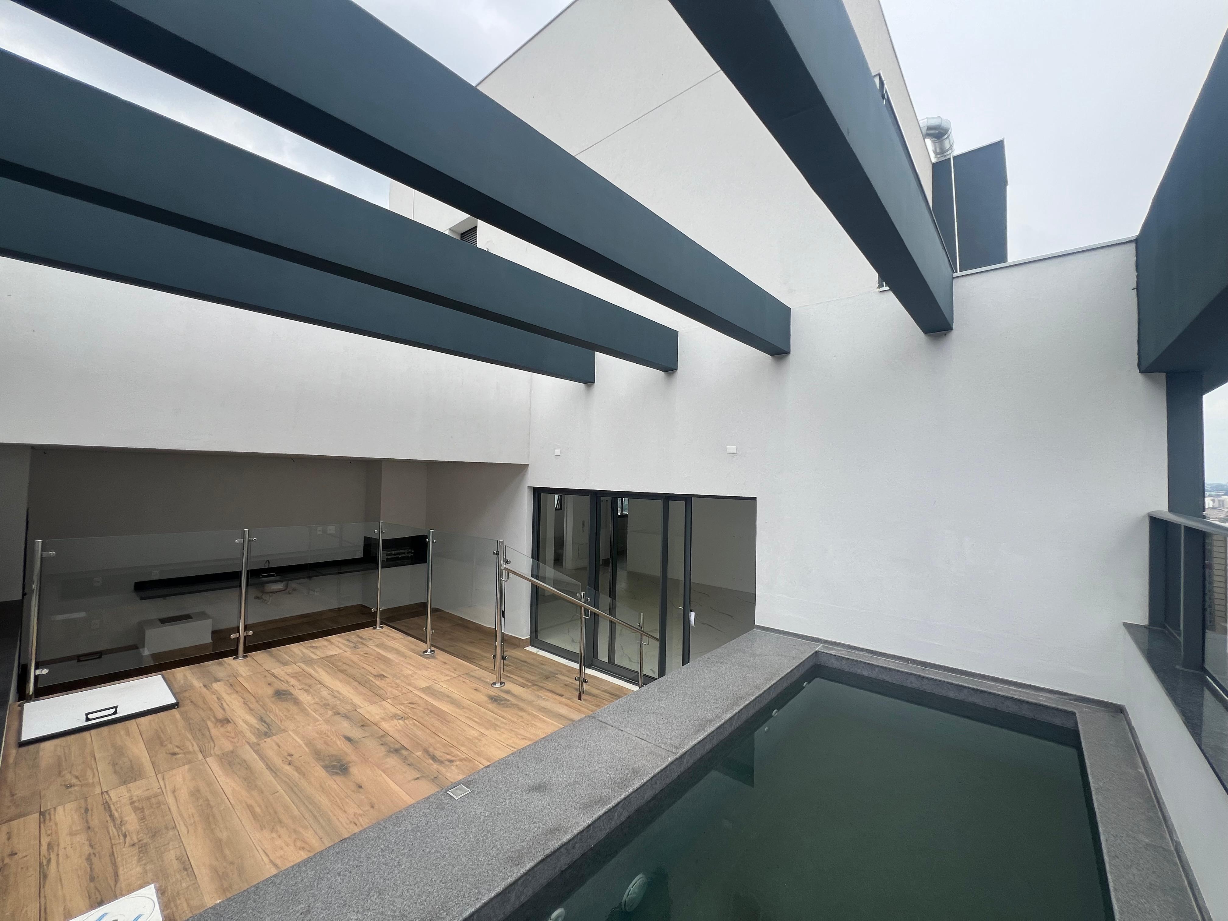Imagem Cobertura com 3 Quartos à Venda, 350 m²em Cambuí - Campinas