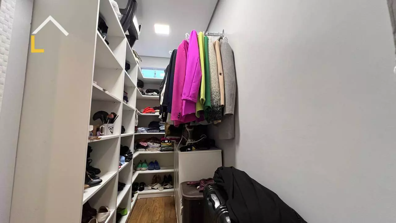 Imagem Casa com 2 Quartos à Venda, 62 m²em Vila Nova - Joinville Imagem Casa com 2 Quartos à Venda, 62 m²em Vila Nova - Joinville