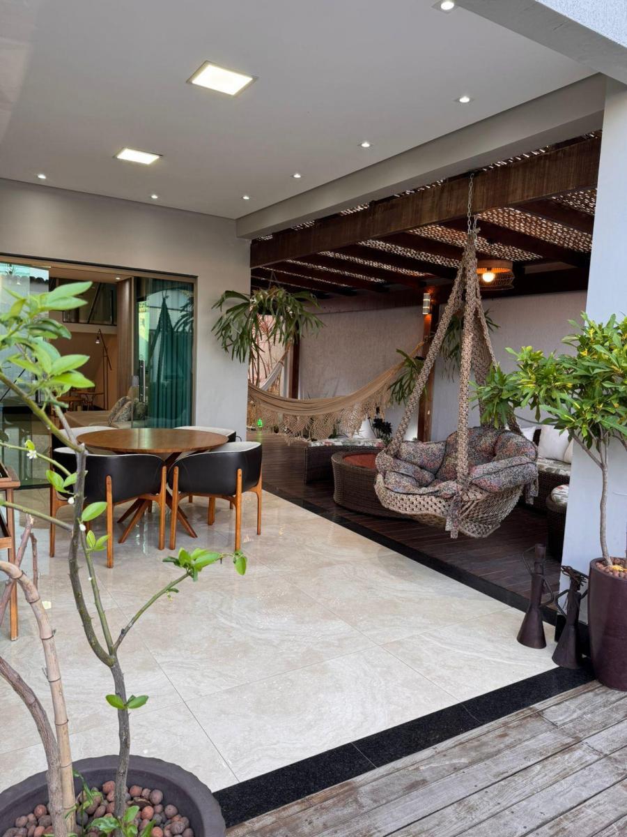 Imagem Casa com 3 Quartos à Venda, 213 m² em Santa Amélia - Belo Horizonte Imagem Casa com 3 Quartos à Venda, 213 m² em Santa Amélia - Belo Horizonte