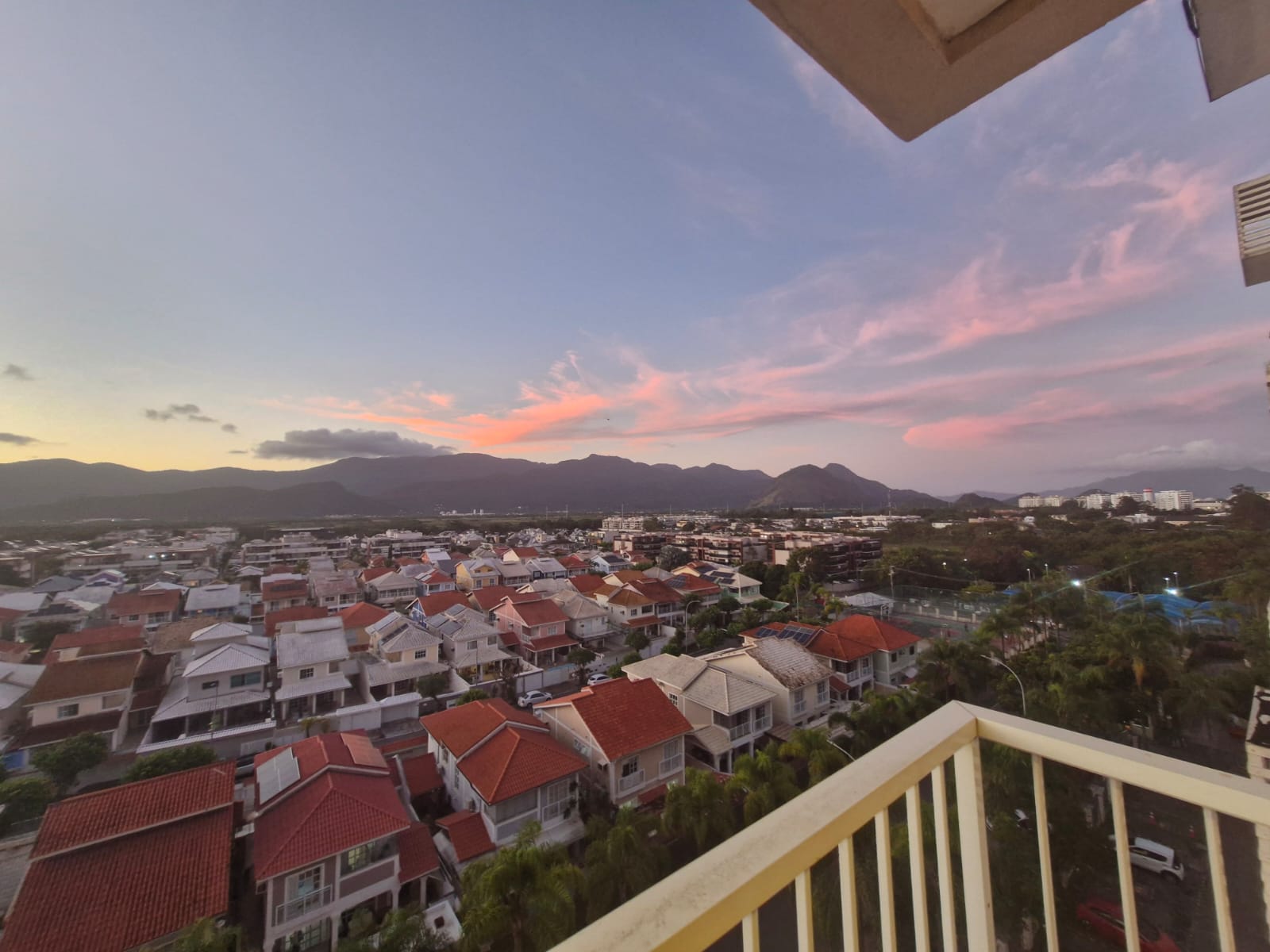 Imagem Apartamento com 2 Quartos para Alugar, 88 m² em Recreio dos Bandeirantes - Rio de Janeiro Imagem Apartamento com 2 Quartos para Alugar, 88 m² em Recreio dos Bandeirantes - Rio de Janeiro