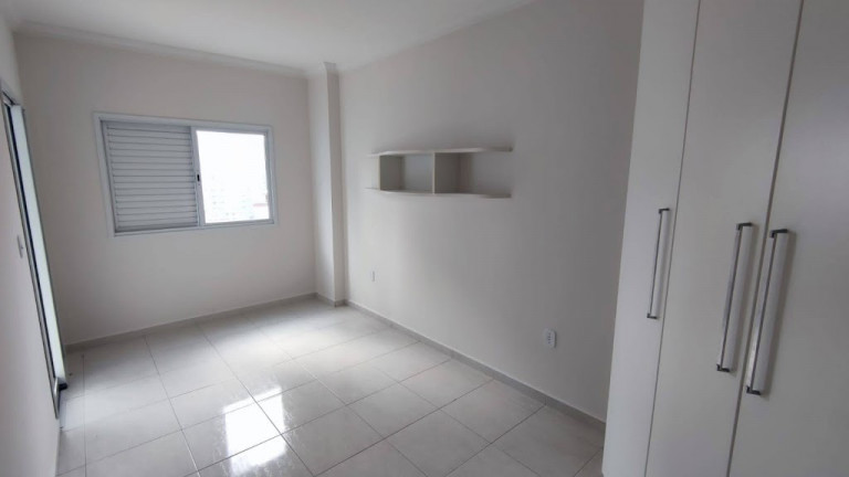 Imagem Apartamento com 2 Quartos à Venda, 63 m² em Maracanã - Praia Grande