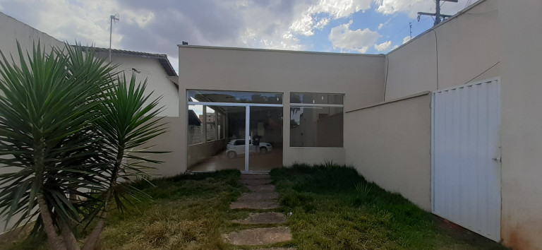 Imagem Casa de Condomínio com 3 Quartos à Venda, 123 m² em Setor Parque Tremendão - Goiânia Imagem Casa de Condomínio com 3 Quartos à Venda, 123 m² em Setor Parque Tremendão - Goiânia