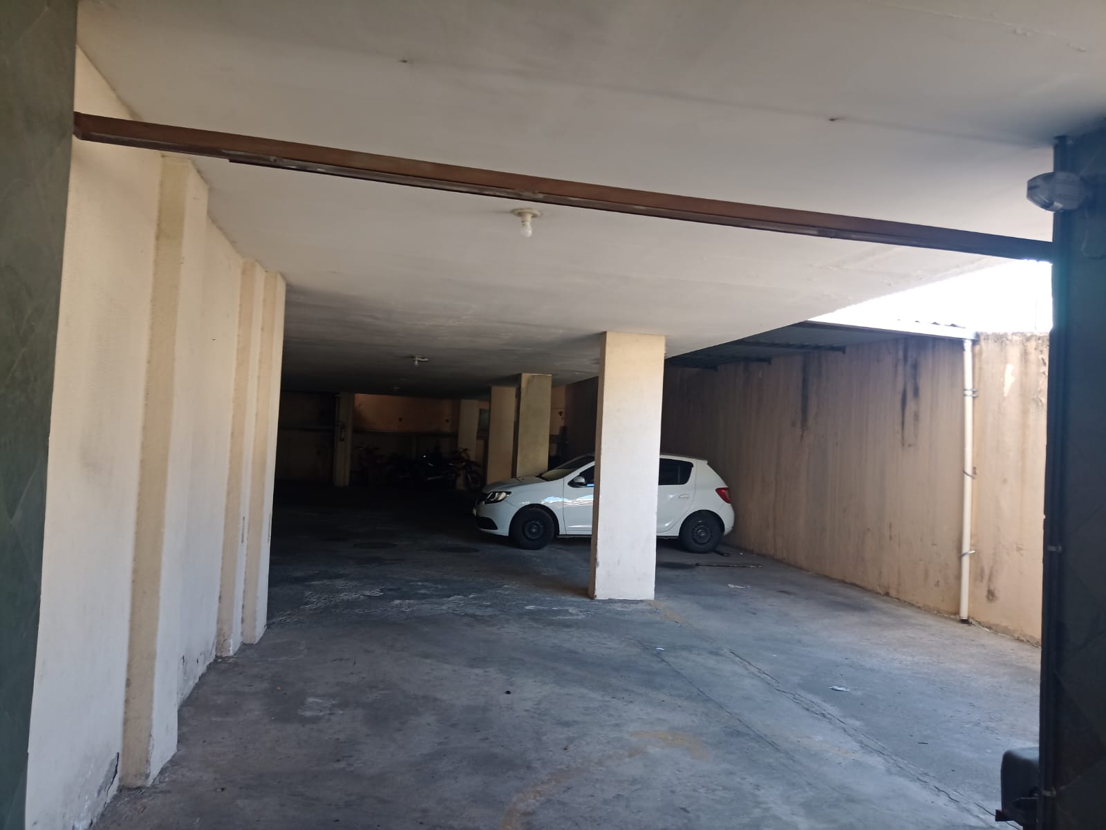 Imagem Apartamento com 2 Quartos à Venda, 70 m²em Bancários - Rio de Janeiro