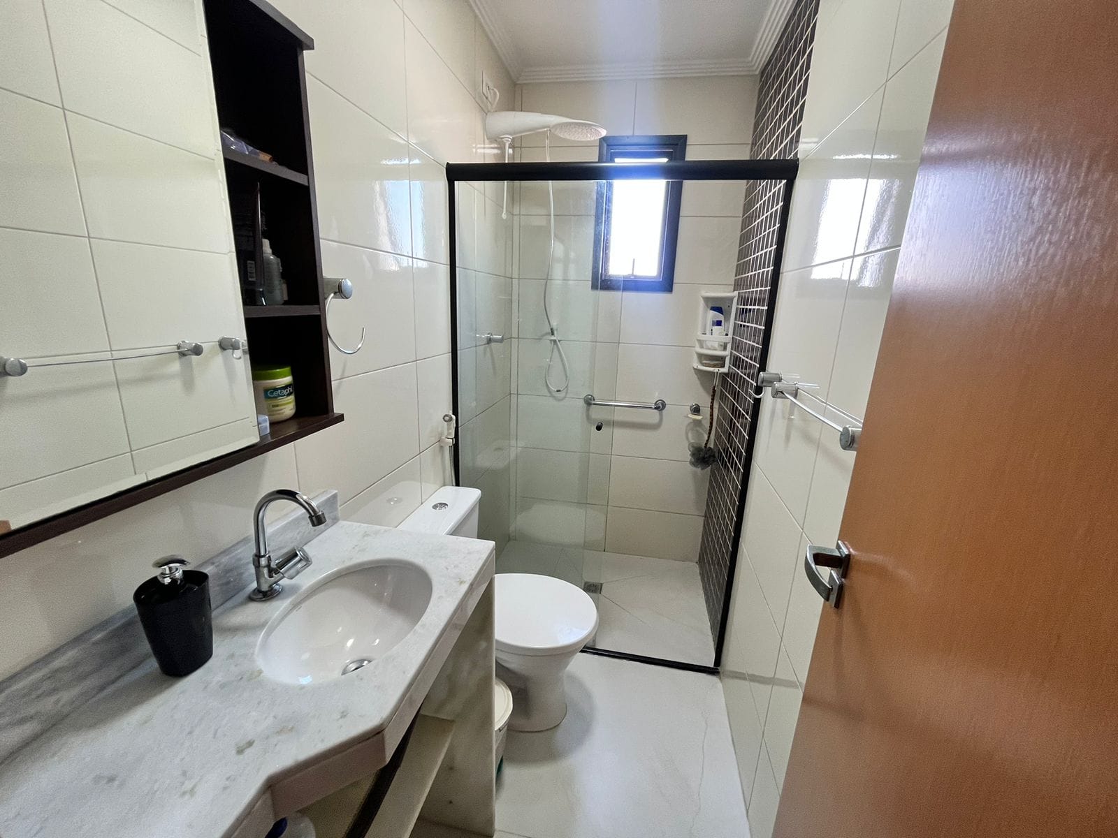 Imagem Apartamento com 2 Quartos à Venda, 74 m²em Guilhermina - Praia Grande Imagem Apartamento com 2 Quartos à Venda, 74 m²em Guilhermina - Praia Grande
