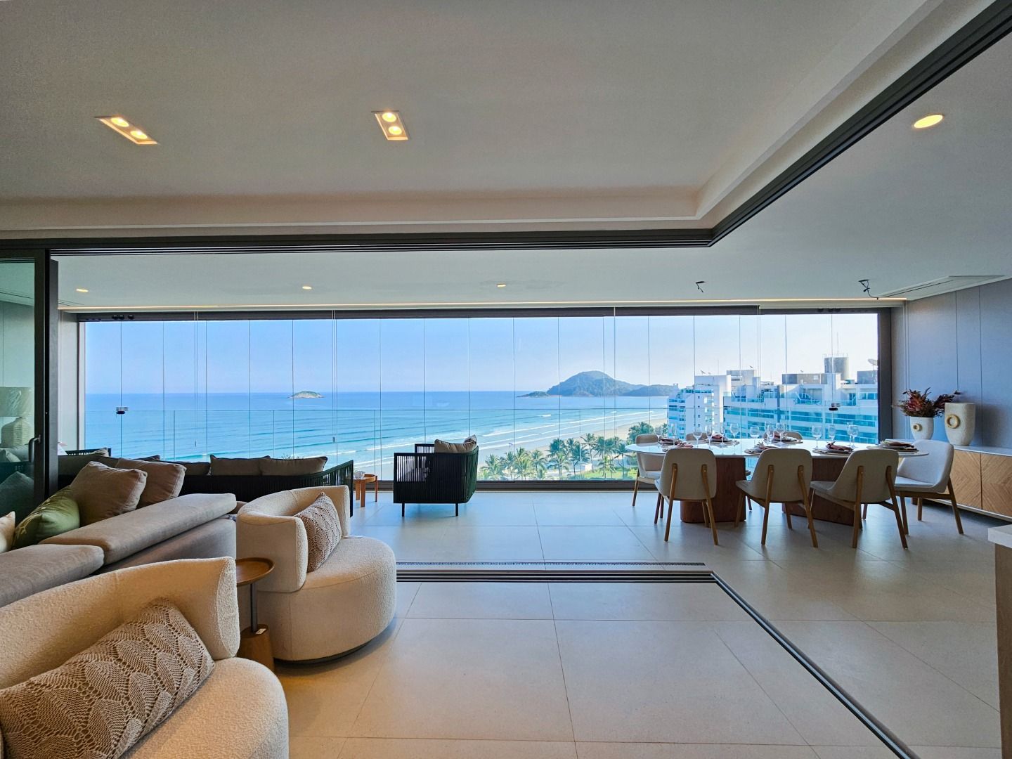 Imagem Apartamento com 4 Quartos à Venda, 202 m² em Riviera - Bertioga Imagem Apartamento com 4 Quartos à Venda, 202 m² em Riviera - Bertioga