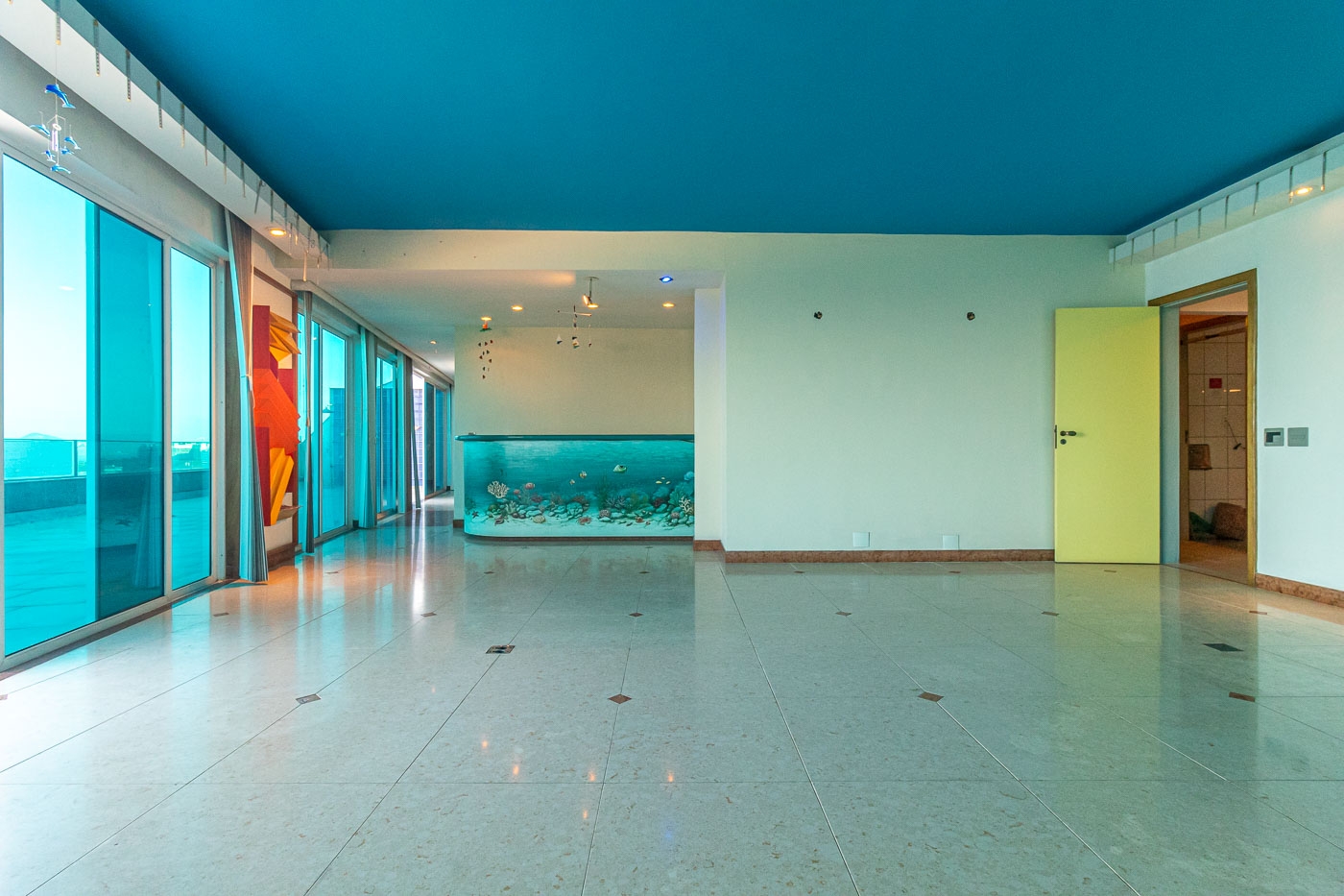 Imagem Cobertura com 4 Quartos à Venda, 425 m²em Copacabana - Rio de Janeiro Imagem Cobertura com 4 Quartos à Venda, 425 m²em Copacabana - Rio de Janeiro