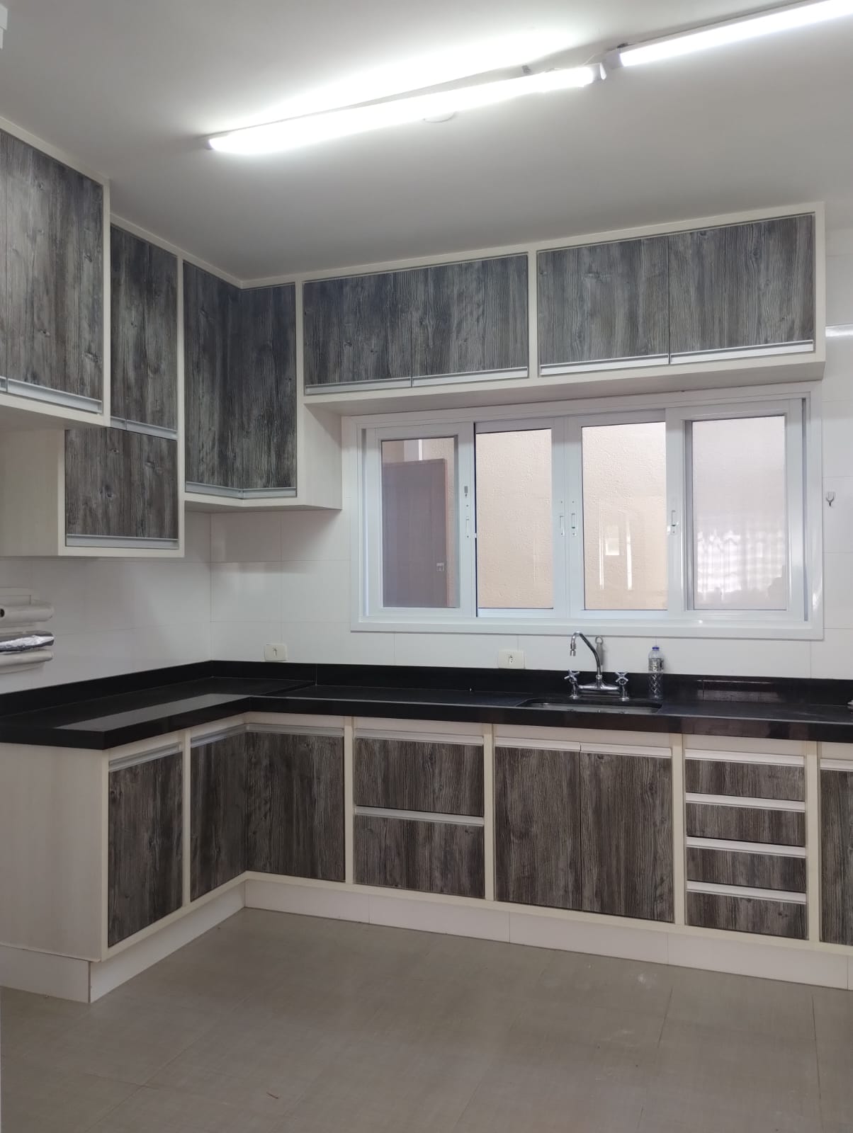 Imagem Casa com 3 Quartos à Venda, 387 m² em Jardim Dona Carmela - Atibaia Imagem Casa com 3 Quartos à Venda, 387 m² em Jardim Dona Carmela - Atibaia