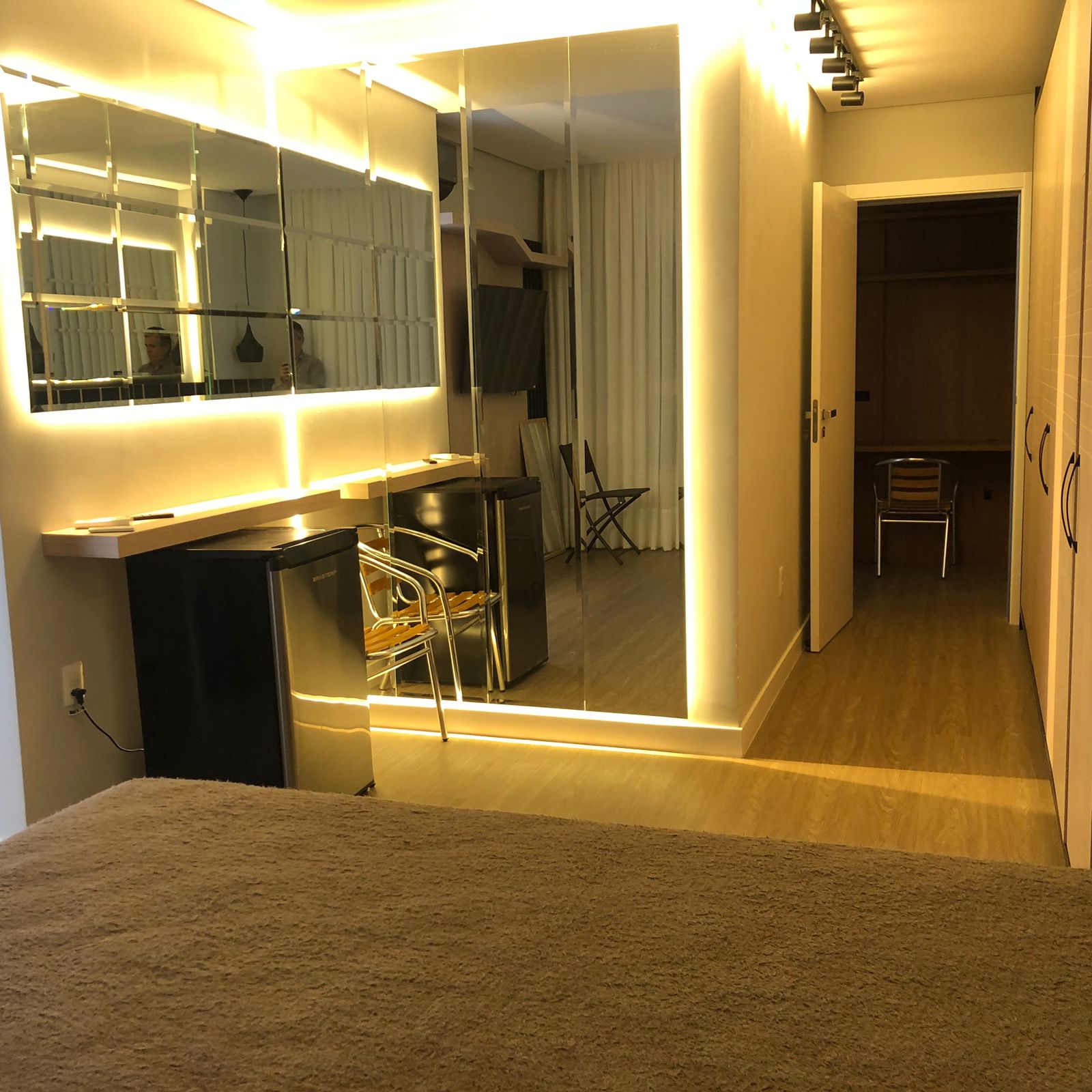 Imagem Apartamento com 3 Quartos à Venda, 143 m²em Centro - Balneário Camboriú Imagem Apartamento com 3 Quartos à Venda, 143 m²em Centro - Balneário Camboriú