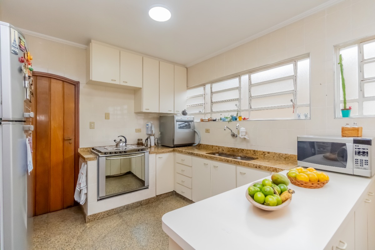 Imagem Casa com 3 Quartos à Venda, 383 m²em City América - São Paulo