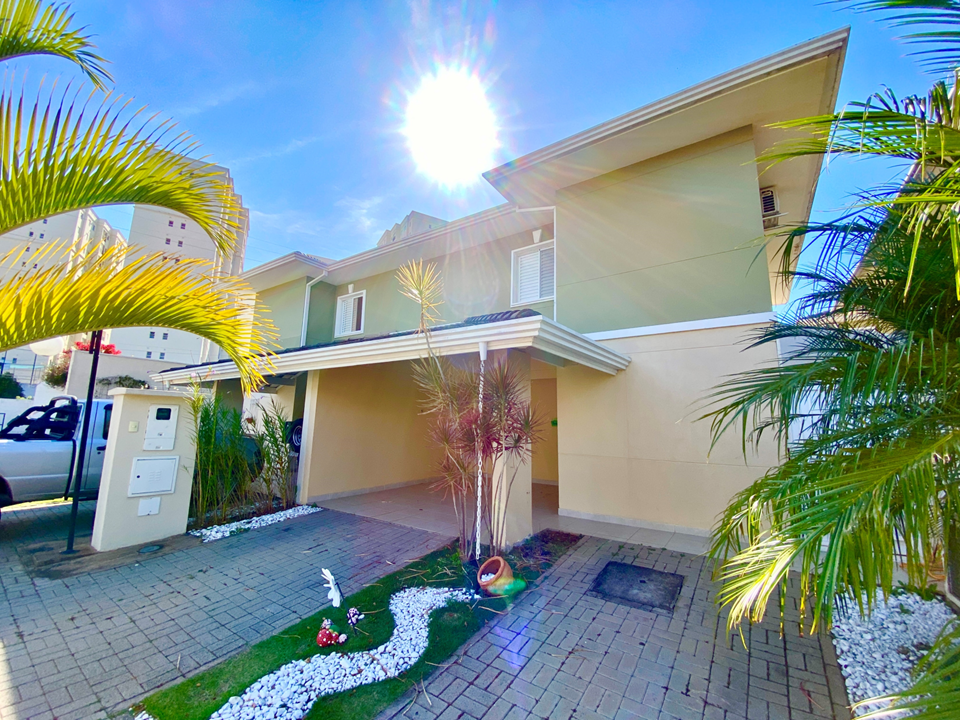 Casa de Condomínio com 3 Quartos à Venda, 123 m²em Jardim Ermida I - Jundiaí