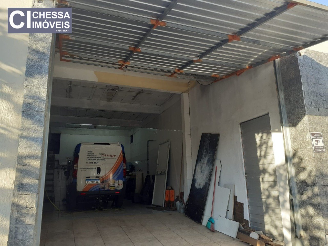 Imagem Casa com 2 Quartos à Venda, 330 m²em Carvalho - Itajaí Imagem Casa com 2 Quartos à Venda, 330 m²em Carvalho - Itajaí