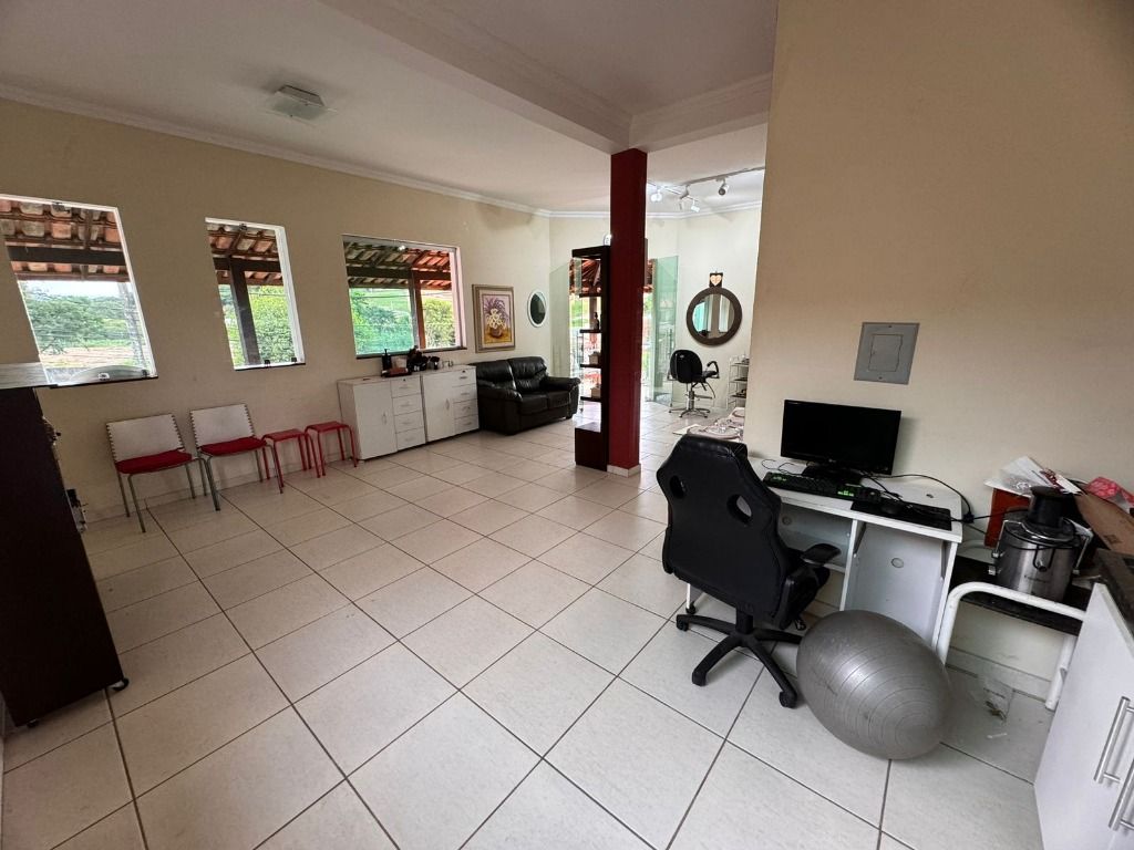 Imagem Casa com 4 Quartos à Venda, 249 m² em Tijuca - Contagem Imagem Casa com 4 Quartos à Venda, 249 m² em Tijuca - Contagem