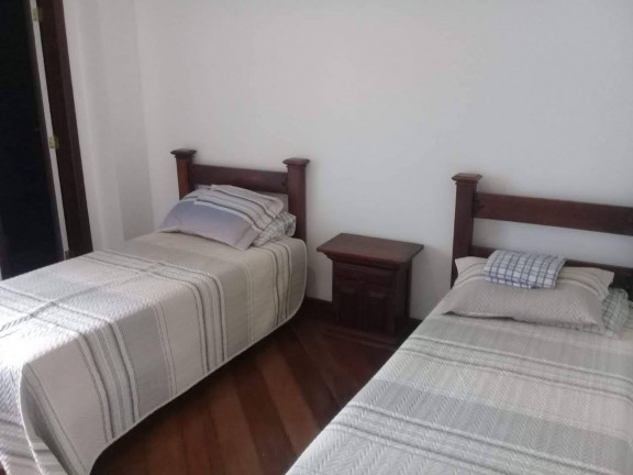 Imagem Casa de Condomínio com 4 Quartos à Venda, 375 m²em Engenho do Mato - Niterói Imagem Casa de Condomínio com 4 Quartos à Venda, 375 m²em Engenho do Mato - Niterói