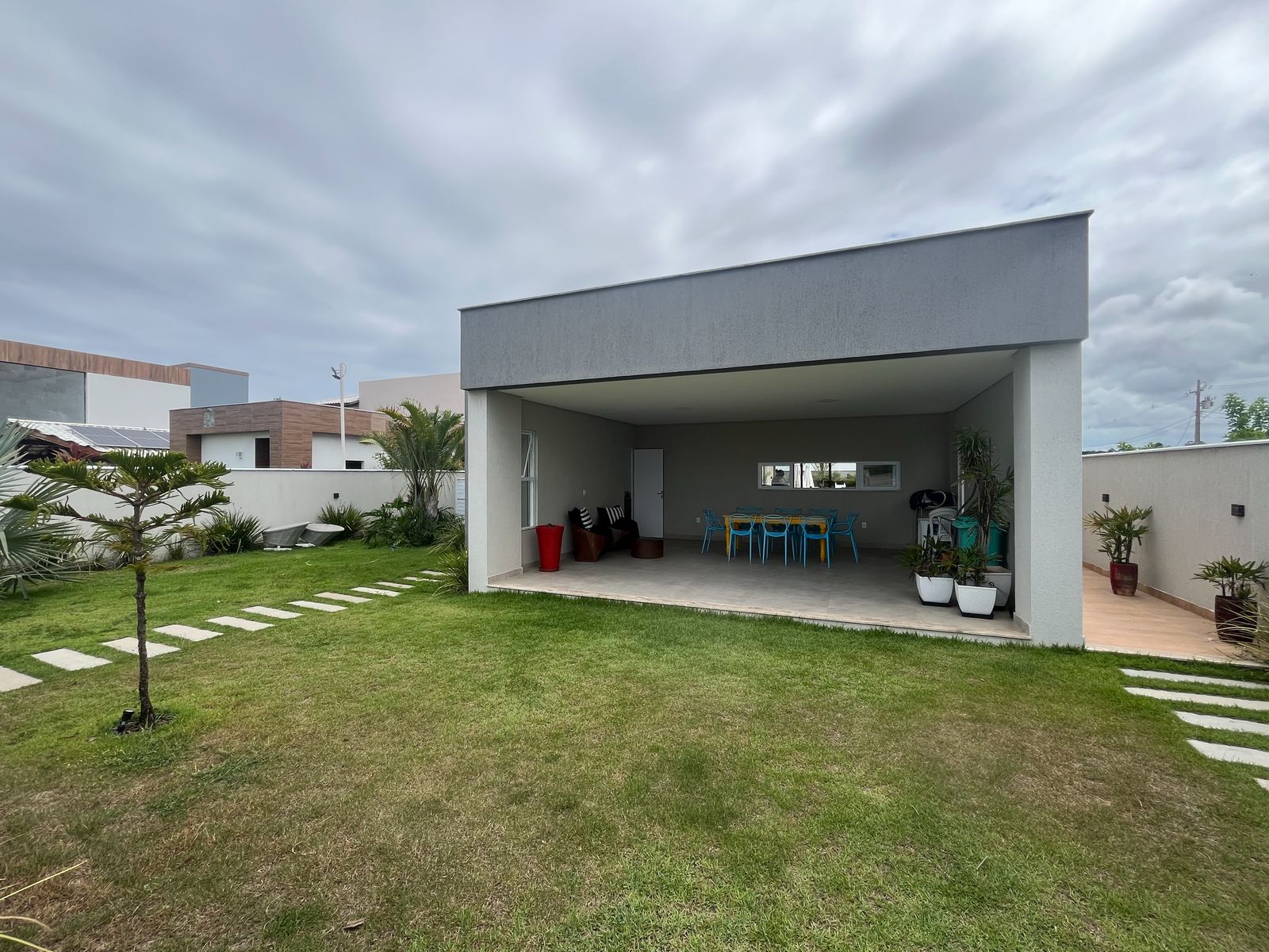 Imagem Casa de Condomínio com 4 Quartos à Venda, 398 m² em Vale do Landirana (Abrantes) - Camaçari Imagem Casa de Condomínio com 4 Quartos à Venda, 398 m² em Vale do Landirana (Abrantes) - Camaçari