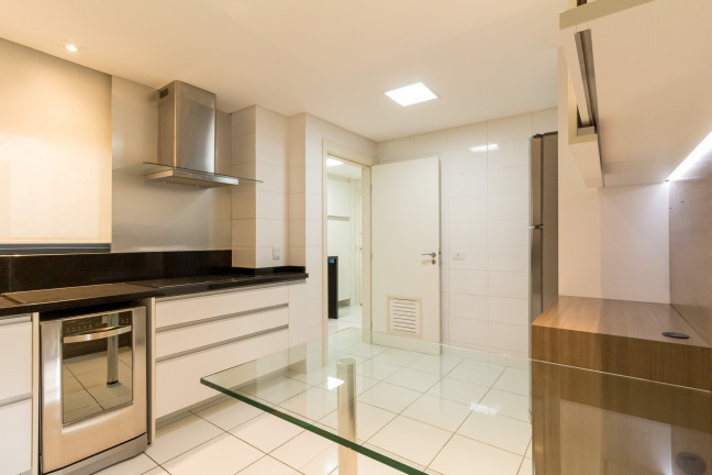 Imagem Apartamento com 3 Quartos à Venda, 125 m² em Hugo Lange - Curitiba Imagem Apartamento com 3 Quartos à Venda, 125 m² em Hugo Lange - Curitiba