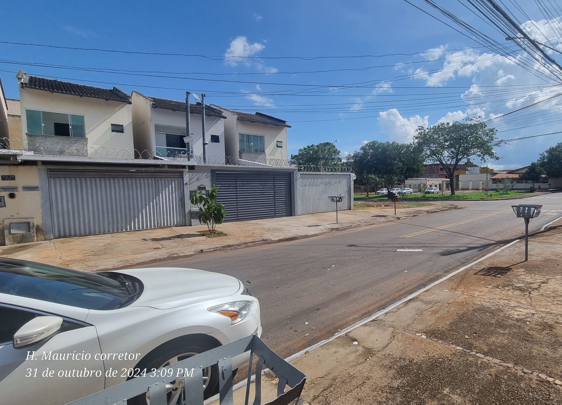 Imagem Sobrado com 2 Quartos à Venda, 71 m²em Vila Jardim São Judas Tadeu - Goiânia Imagem Sobrado com 2 Quartos à Venda, 71 m²em Vila Jardim São Judas Tadeu - Goiânia