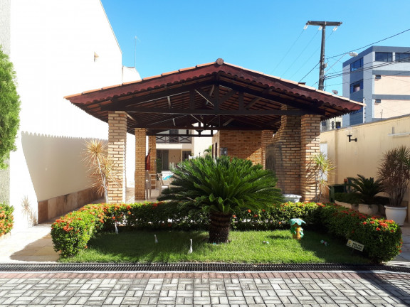 Imagem Casa com 4 Quartos à Venda, 123 m² em Vila União - Fortaleza Imagem Casa com 4 Quartos à Venda, 123 m² em Vila União - Fortaleza