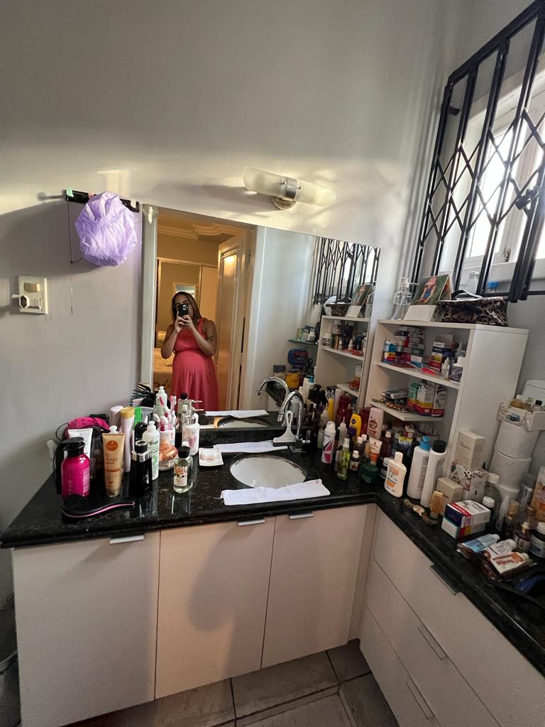 Imagem Casa com 5 Quartos à Venda, 250 m²em Marambaia - Belém Imagem Casa com 5 Quartos à Venda, 250 m²em Marambaia - Belém