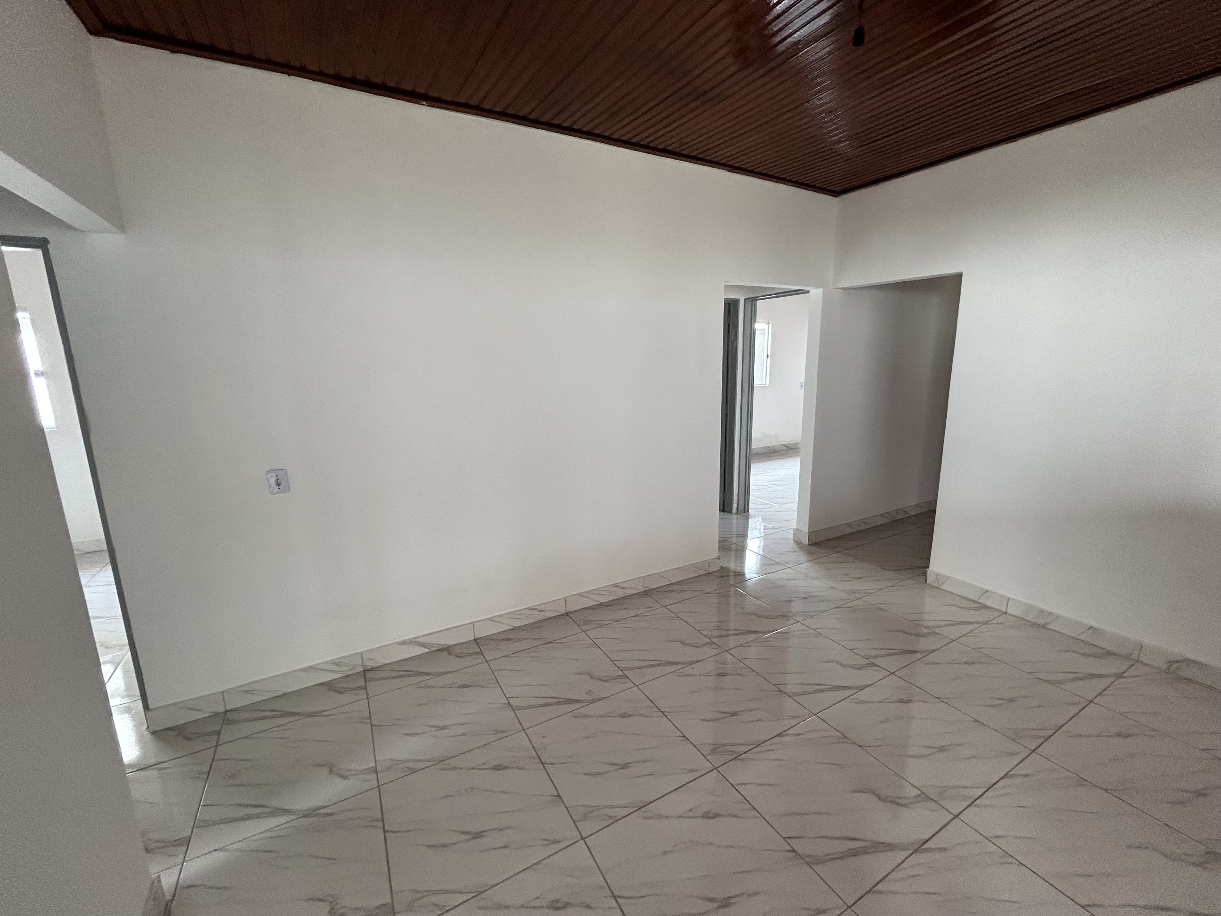 Imagem Casa com 4 Quartos à Venda, 163 m²em Setor Garavelo - Aparecida de Goiânia