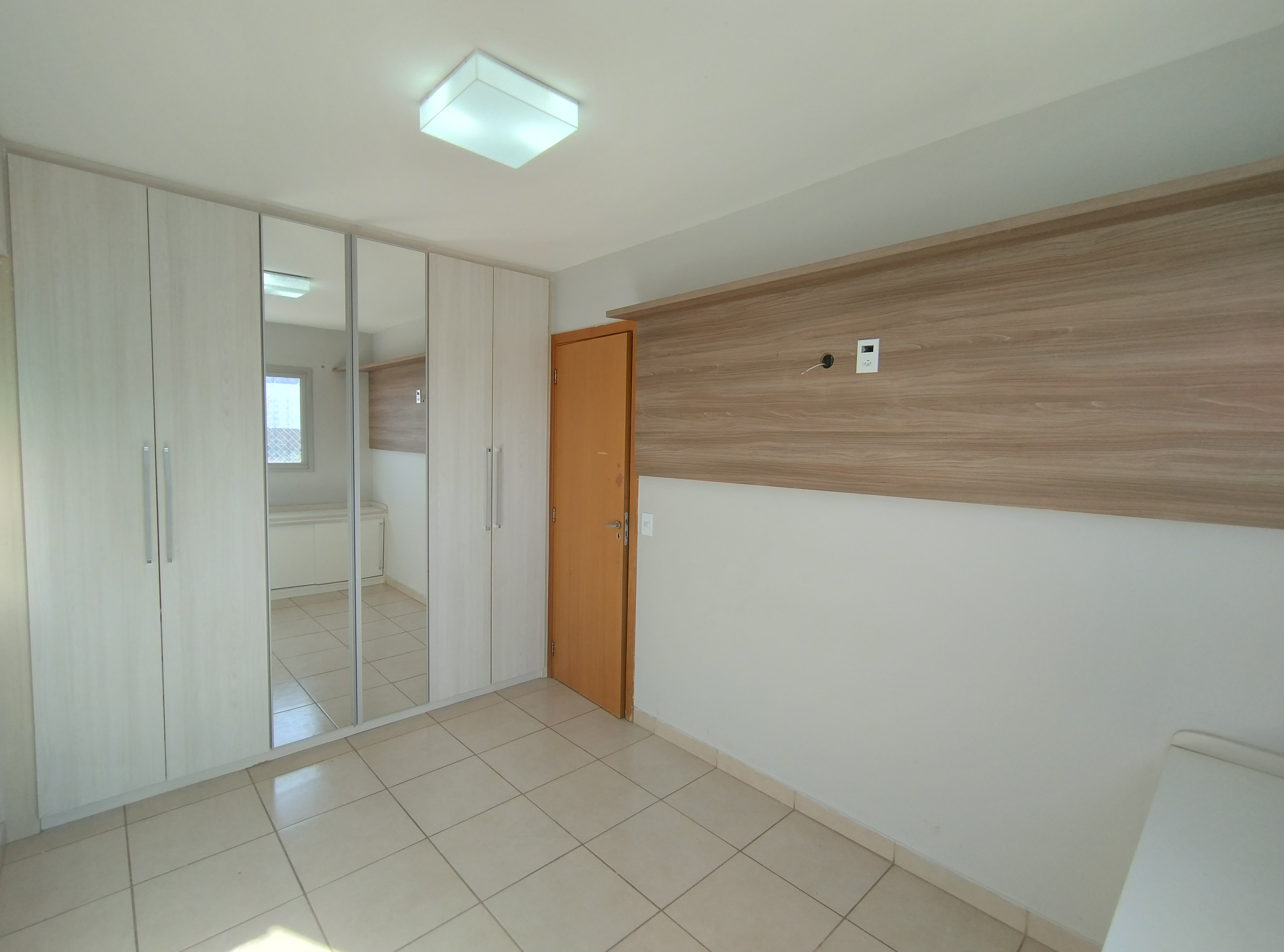 Imagem Apartamento com 2 Quartos à Venda, 52 m²em Samambaia Sul (Samambaia) - Brasília Imagem Apartamento com 2 Quartos à Venda, 52 m²em Samambaia Sul (Samambaia) - Brasília