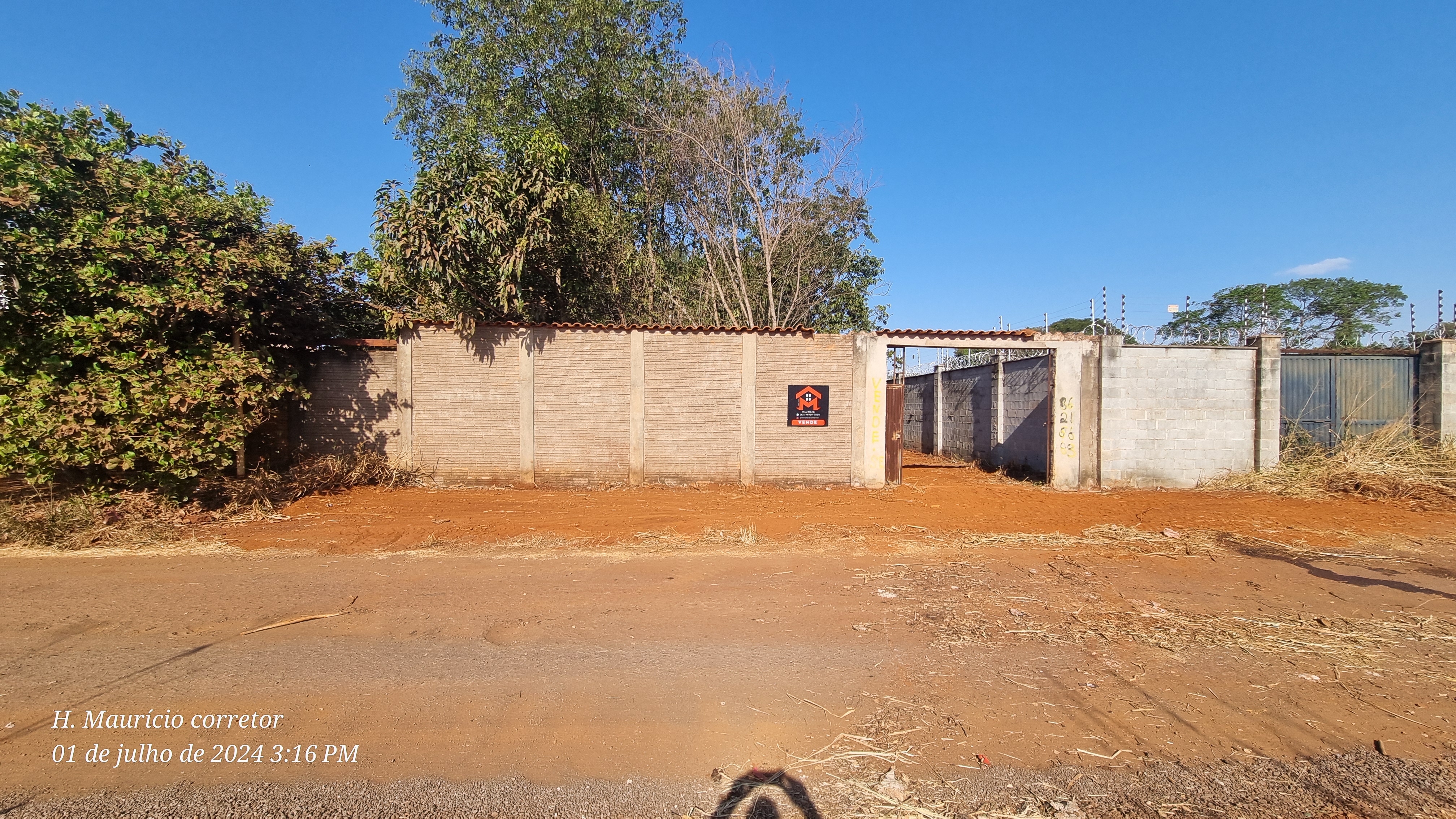 Imagem Terreno à Venda, 640 m²em Loteamento Vale Verde - Goiânia Imagem Terreno à Venda, 640 m²em Loteamento Vale Verde - Goiânia
