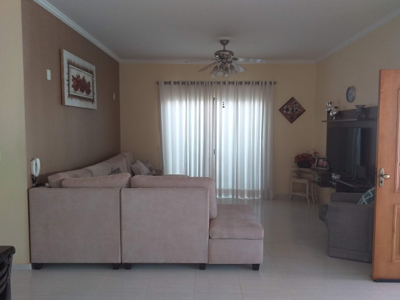 Imagem Casa com 3 Quartos à Venda, 245 m² em Jardim Universitário - Araras Imagem Casa com 3 Quartos à Venda, 245 m² em Jardim Universitário - Araras