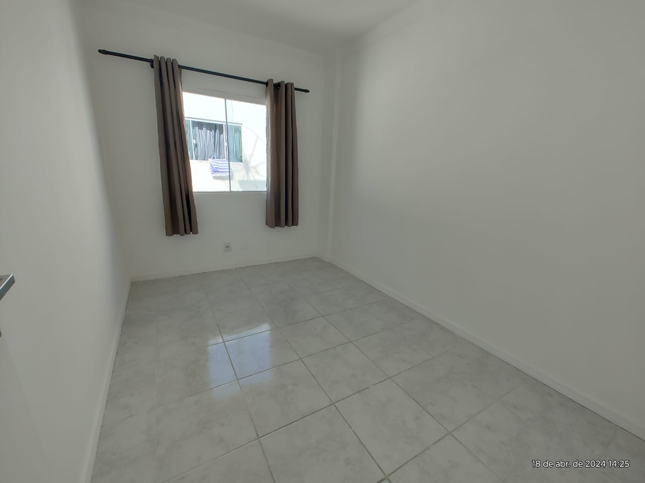 Imagem Apartamento com 2 Quartos para Alugar, 55 m²em Nova Esperança - Balneário Camboriú Imagem Apartamento com 2 Quartos para Alugar, 55 m²em Nova Esperança - Balneário Camboriú