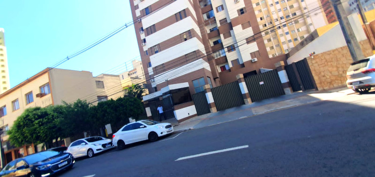 Imagem Apartamento com 2 Quartos à Venda ou Locação, 78 m²em Centro - Londrina Imagem Apartamento com 2 Quartos à Venda ou Locação, 78 m²em Centro - Londrina