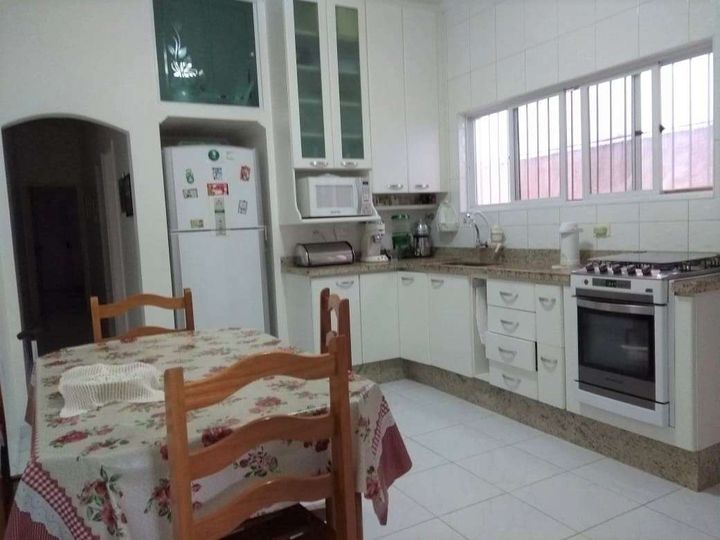 Imagem Casa com 2 Quartos à Venda, 100 m² em Tupi - Praia Grande Imagem Casa com 2 Quartos à Venda, 100 m² em Tupi - Praia Grande
