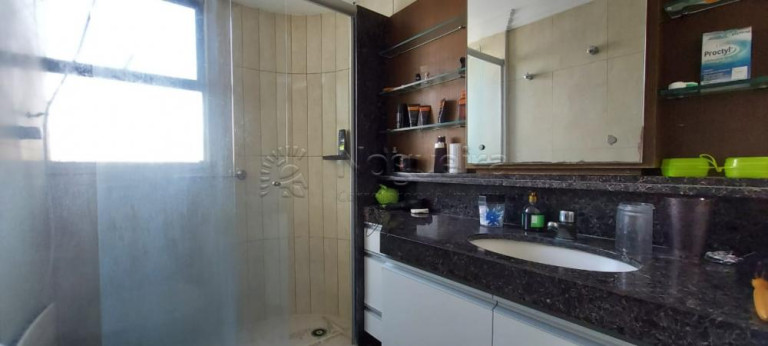 Imagem Apartamento com 2 Quartos à Venda, 66 m² em Pina - Recife