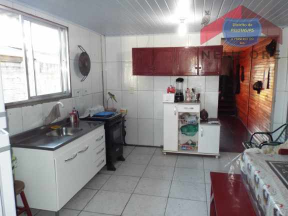 Imagem Sobrado com 2 Quartos à Venda, 120 m² em Laranjal - Pelotas