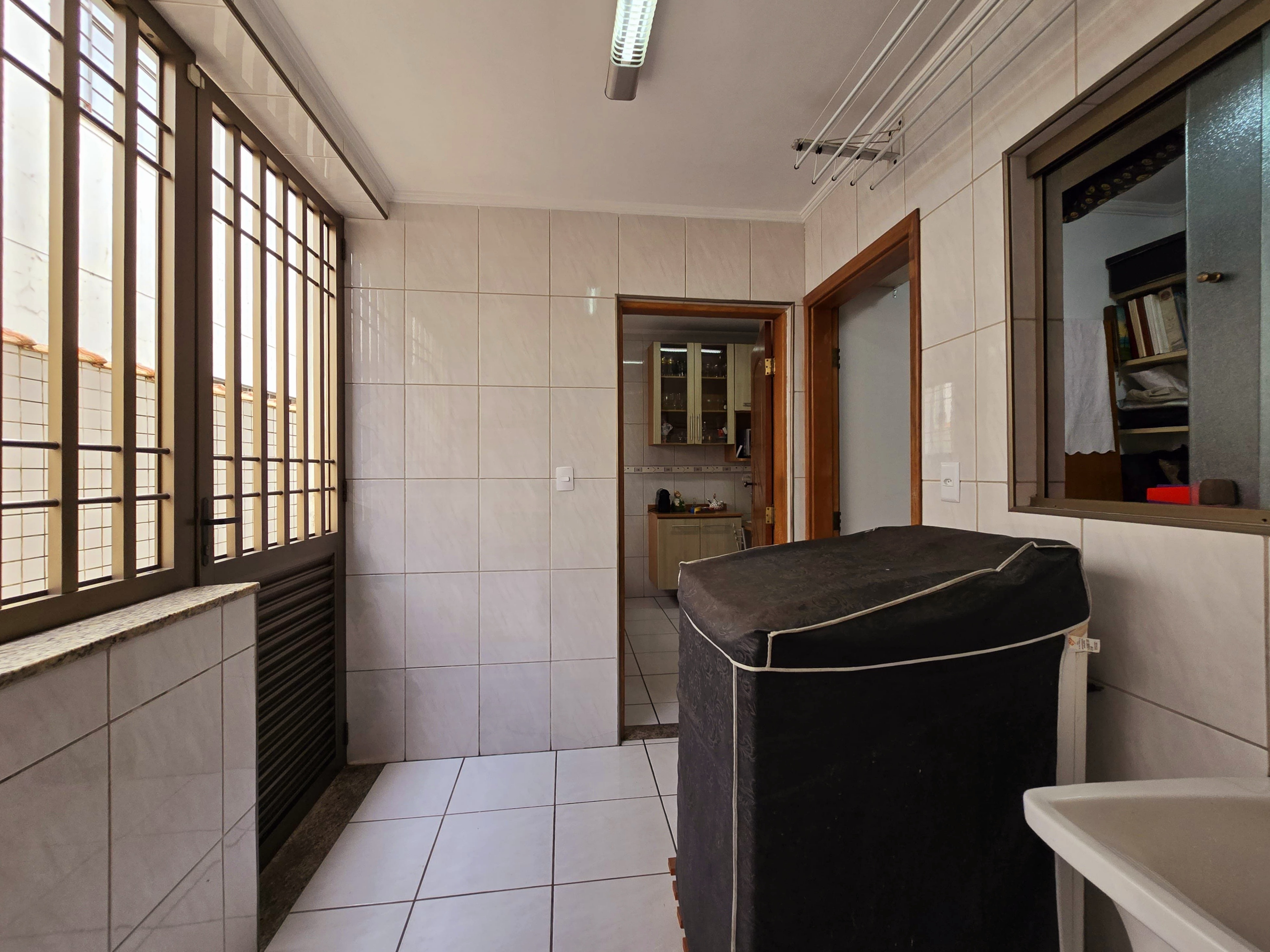 Imagem Sobrado com 3 Quartos à Venda, 120 m²em Embaré - Santos Imagem Sobrado com 3 Quartos à Venda, 120 m²em Embaré - Santos