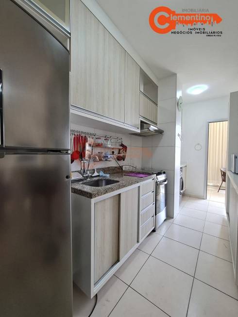 Imagem Apartamento com 3 Quartos para Alugar, 79 m²em Flores - Manaus